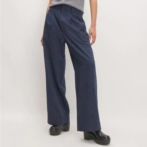 EVERLANE The Way High Draper Tapered Pinstripe Pants Navy Bone Sz 6 Short {S34} - Picture 1 of 5